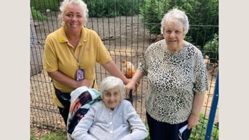 Redcar care home Residents enjoy trip to local park